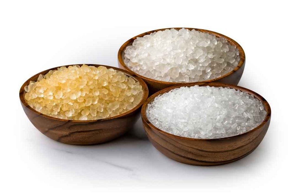 scented-bath-salts-in-wooden-bowls